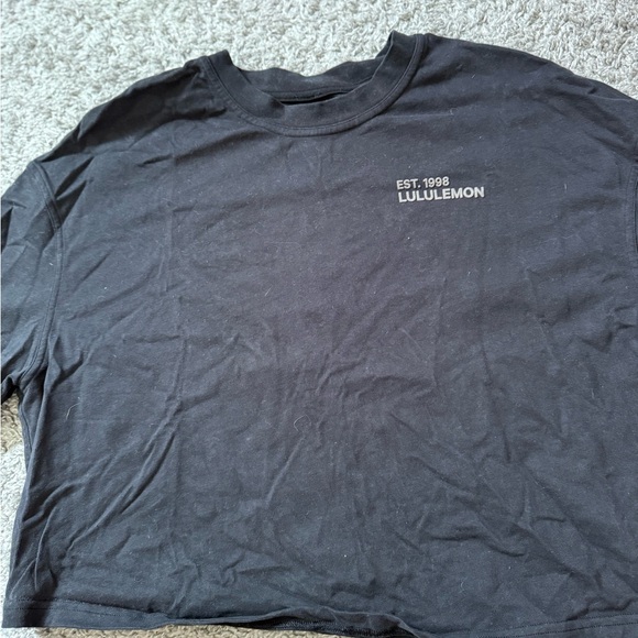 lululemon athletica Charcoal Gray Men's Tee - Picture 1 of 1